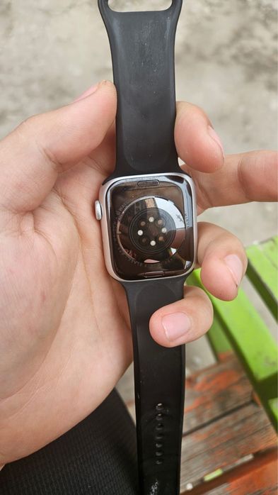 Apple watch 8 100%