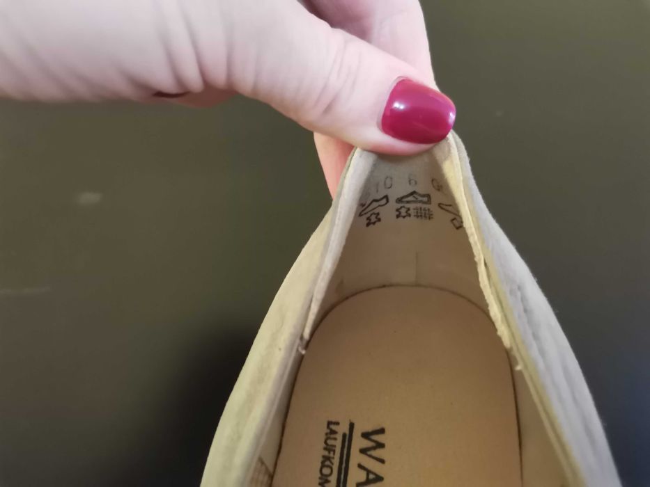 Женская обувь. Туфли.