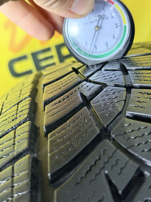 225/65R17 Goodyear 7.5-6.5mm stare foarte buna