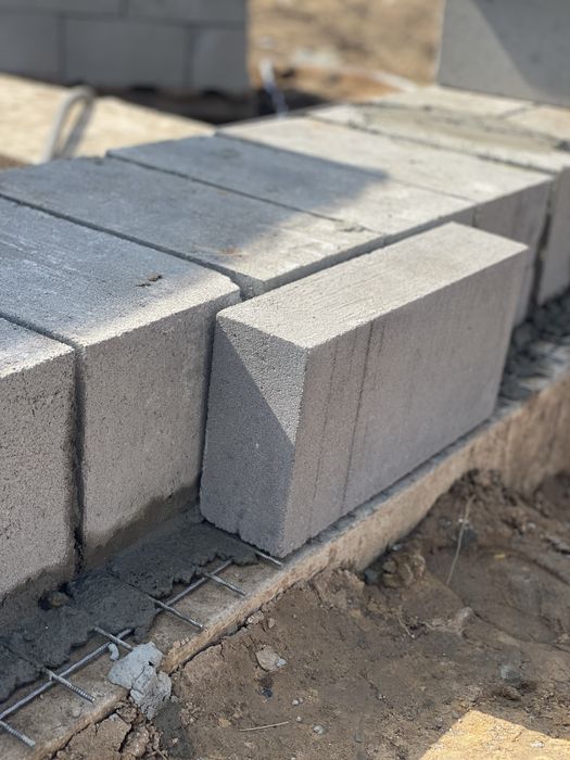 Пескоблок, перегородка