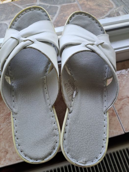 Superbe saboți damă din piele naturală,  Vera Pelle (39)