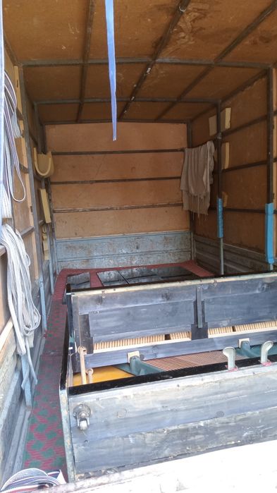 Перевозка доставка пианино мебель и рояль оккуратно на в ремнях газел