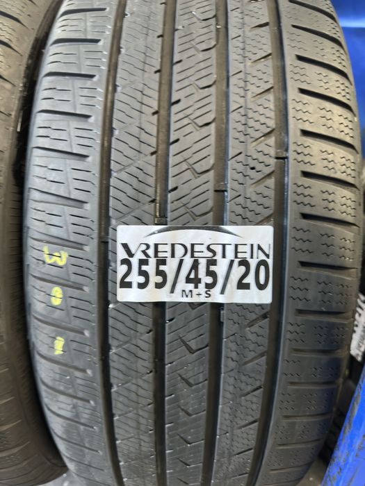 255/45/19  verdestain mixte