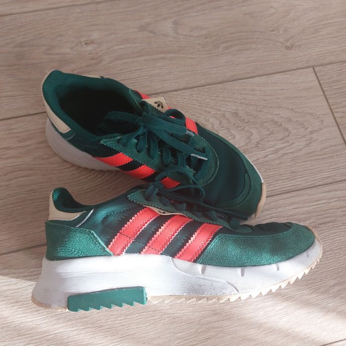 Кроссовки Adidas