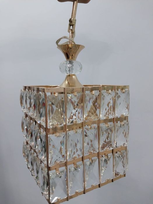 Все по 20.000 тг