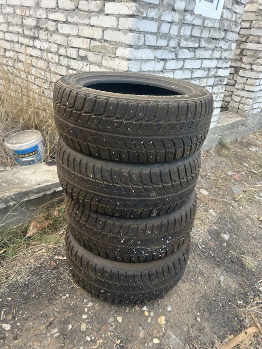 Зимние шины недорого б/у