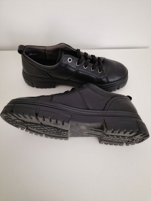 Pantofi / adidasi piele dama Caprice