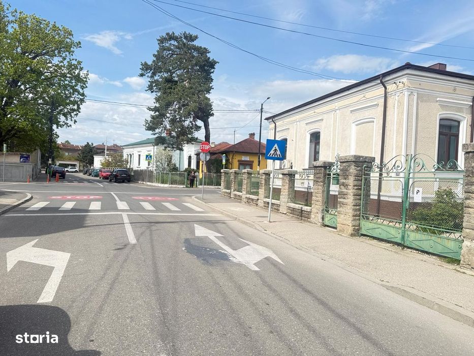 Inchiriere casa 4 camere, mobilata, Targoviste, zona Turnul Chindiei