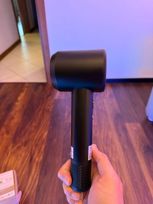 Професионален ултразвуков сешоар с негативни йони