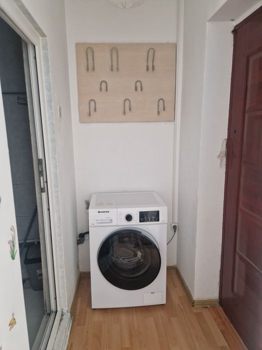Garsoniera de vanzare in zona Piata Alba Iulia