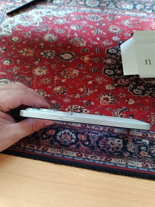 Телефон p70 бял.