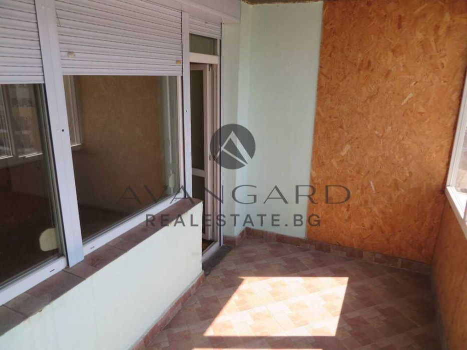 Продава се Тристаен апартамент в Пловдив, Кючук Париж - 107 кв.м за 1233 €/кв.м - Снимка #9