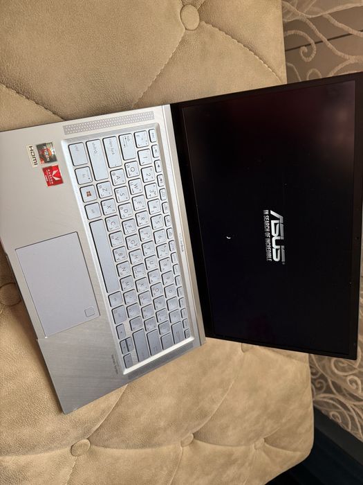 Ноутбук ASUS Zenbook