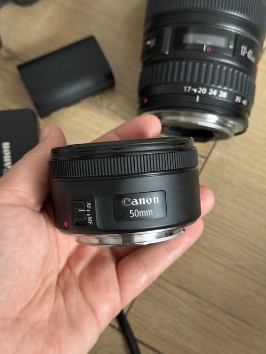 СРОЧНО продаю камеру Сanon 80D