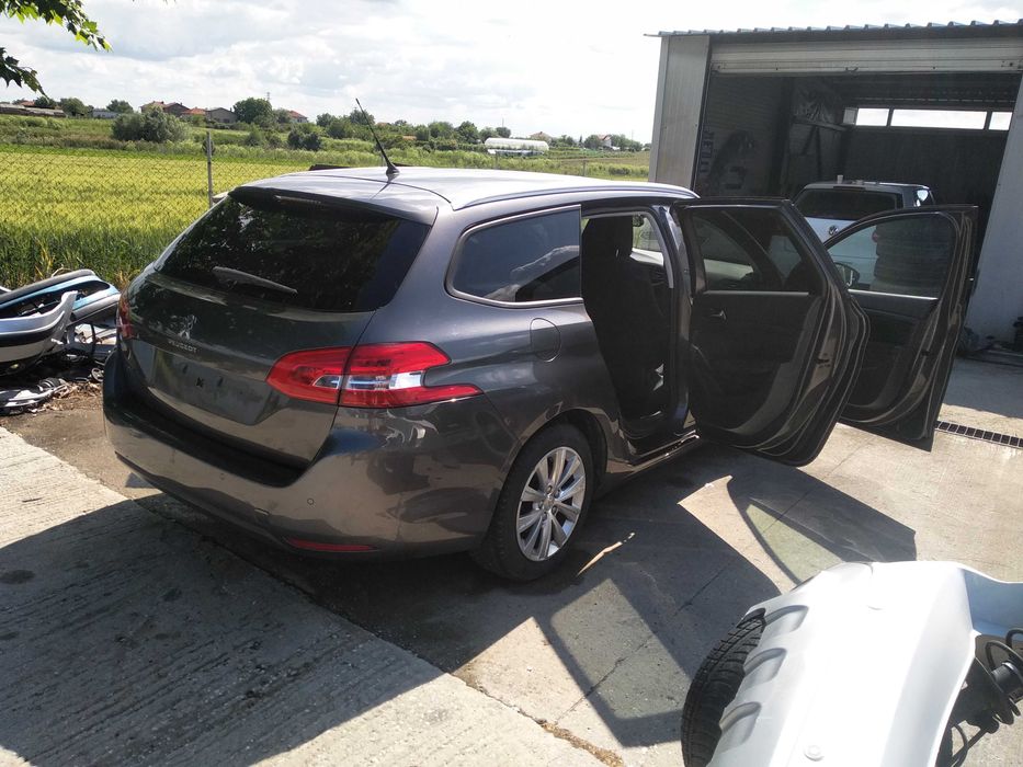 Peugeot 308 SW, 1.6 HDI, 120 к.с, 2016г.
