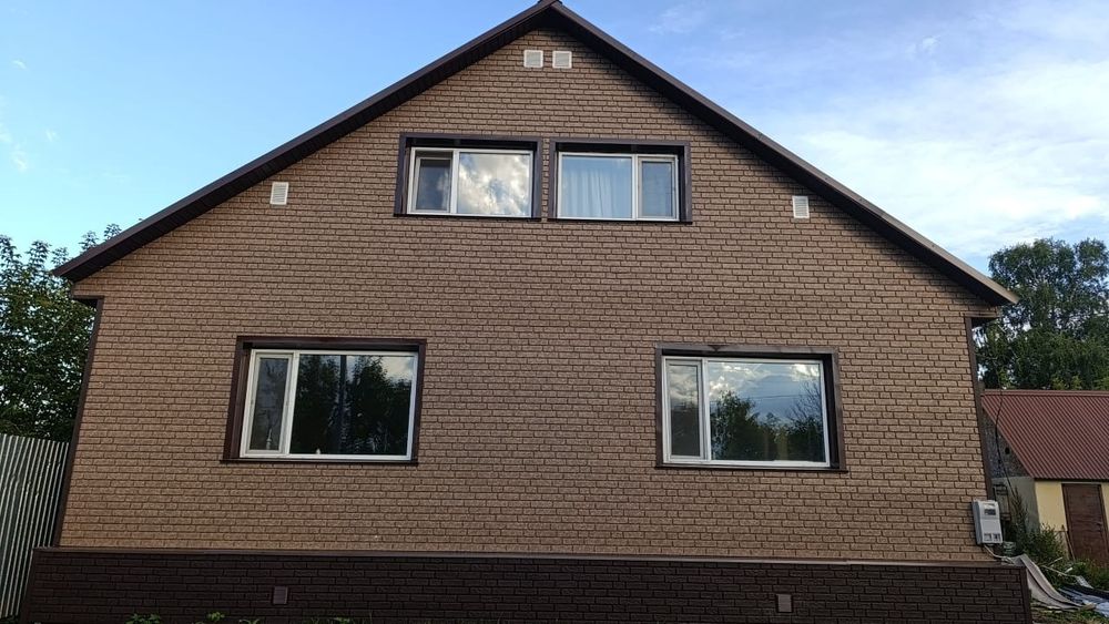 Обшивка фасада сайдингом, профлистом