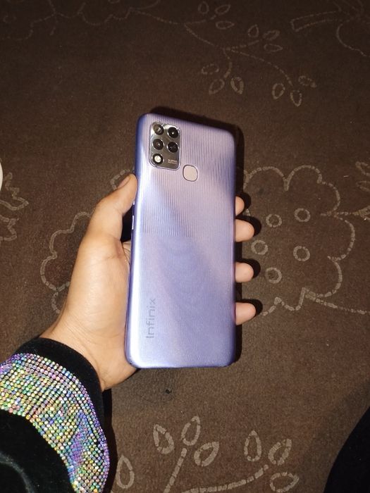 Infinikis Hot 12 telefon sotiladi yaxshi telefon