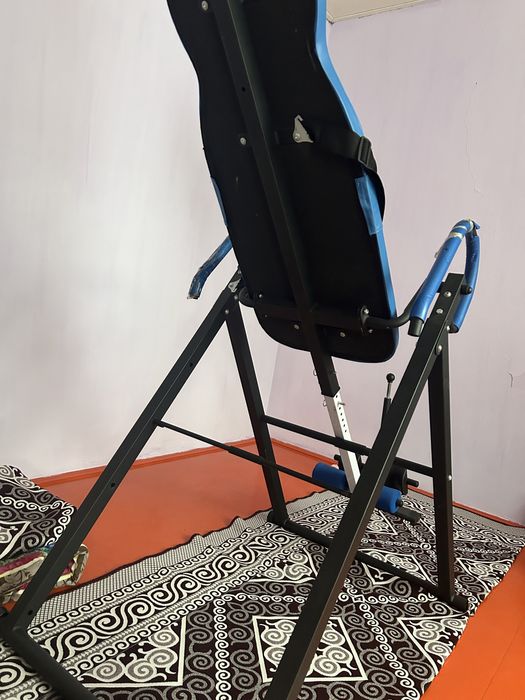 Универсальный стол для боль в спине