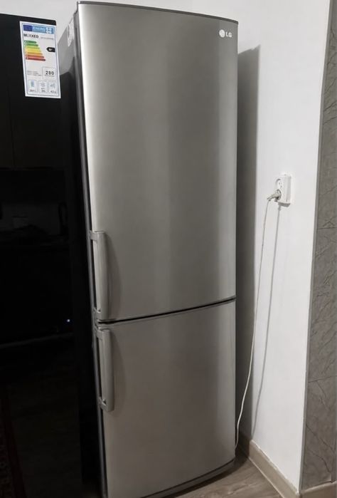 Срочно продам Стиральную машинку