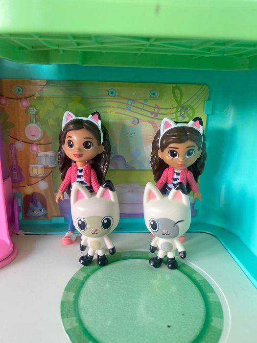 Casuta Gabby's Dollhouse