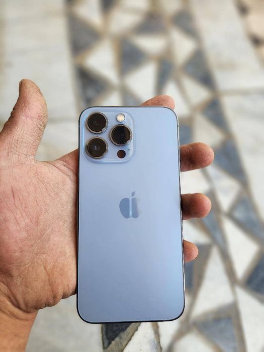 Iphone 13 pro ideal holatda