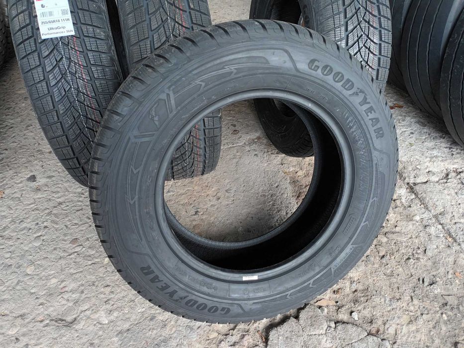 4 Нови зимни гуми 255/65 R18 Goodyear UltraGrip SUV Performance+ 111H