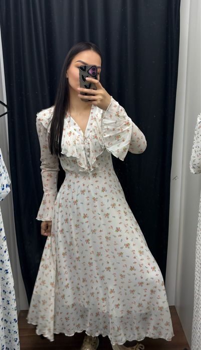 Красивое платье продам