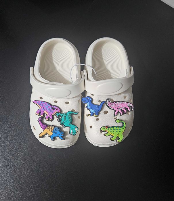 Papuci, marime 23-24