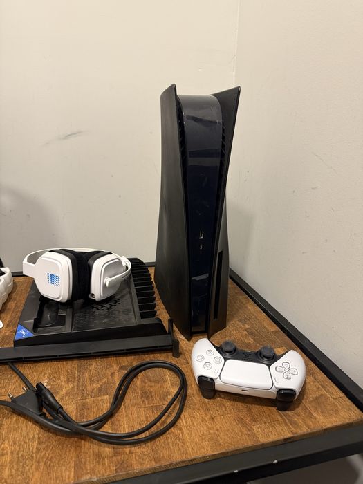 Playstation 5 disc поставка и слушалки