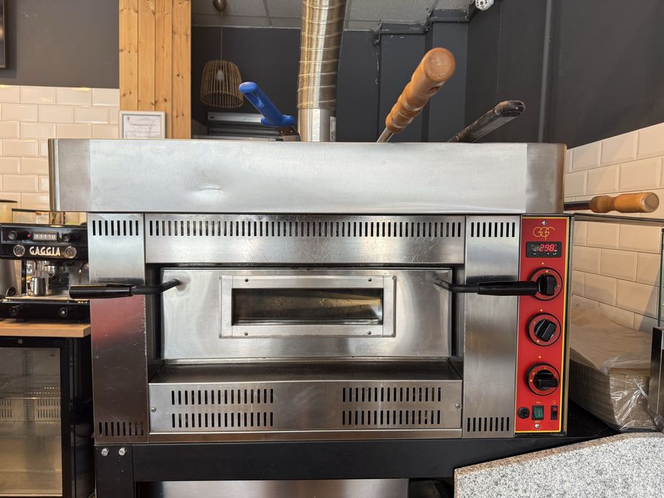 Vand  echipament pizza sau fast food