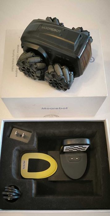 Drona pentru supravegherea animalelor de companie