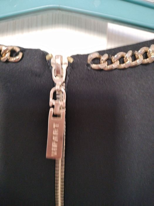 Продам платье фирмы Vipart