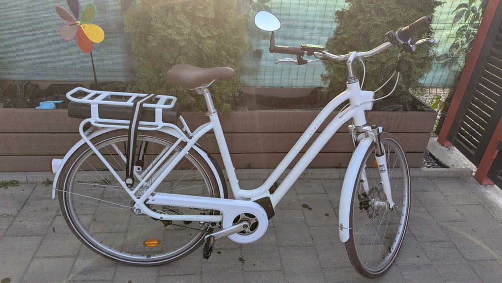Bicicletă de oraș electrică Elops 920E Alb Marime L