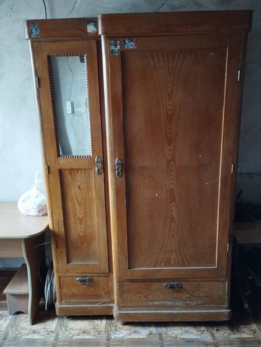 продам шкаф раритет