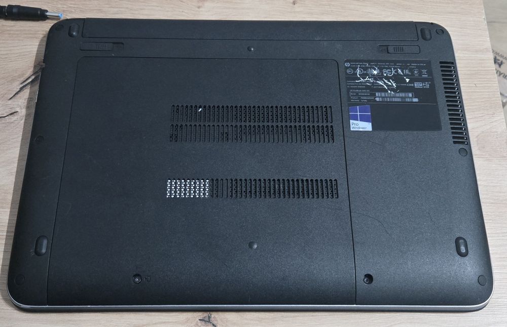 Laptop HP ProBook 440 G3 i5 6200U 2.40GHz 8GB DDR4 Windows 11
