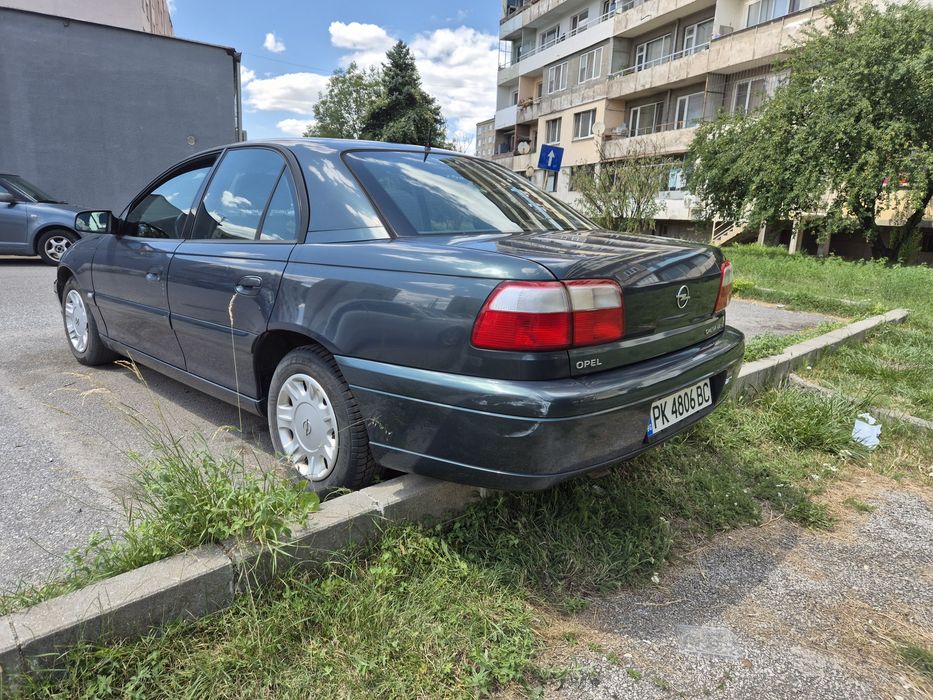 Opel Omega 2.2  Дизел