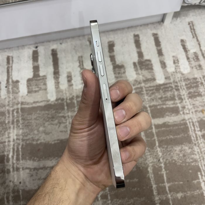 Iphone 13 pro max 94% radnoy holati ideal ochilmagan