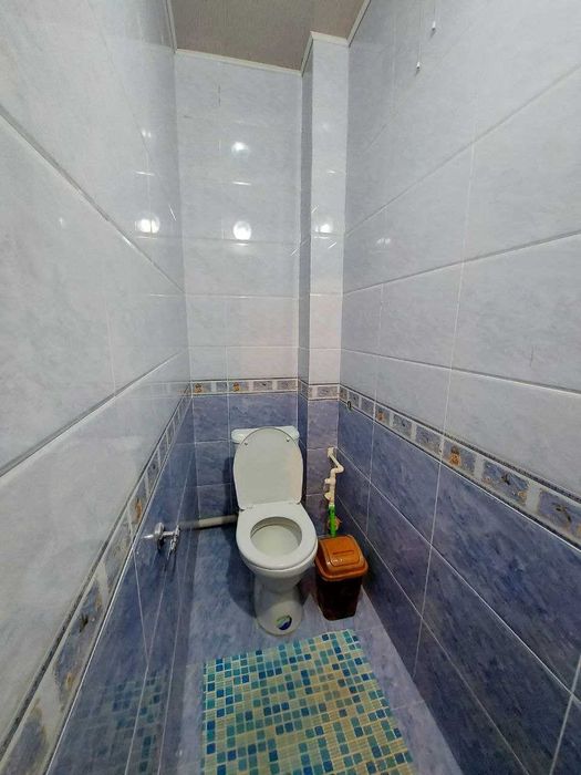 Продается двухкомнатная квартира в центре города Нукус