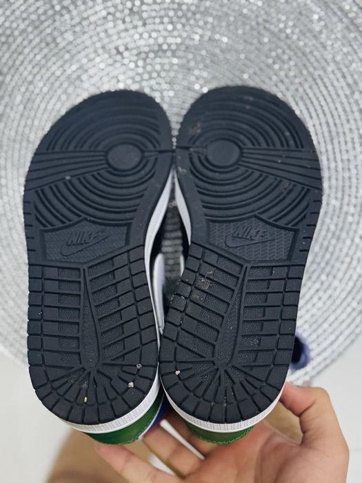 NIKE AIR JORDAN 1 MID, size 37,5