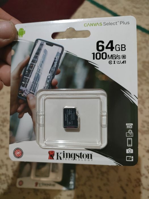 Флешка на 64 и 32 Гб в упаковке