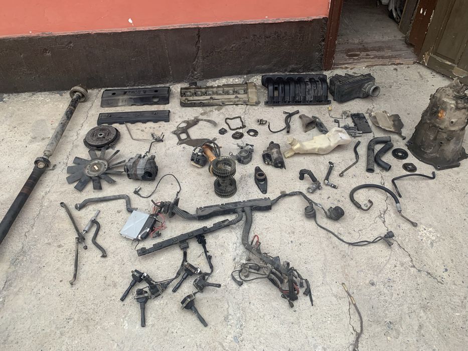 Запчасти на бмв е34 2 куб