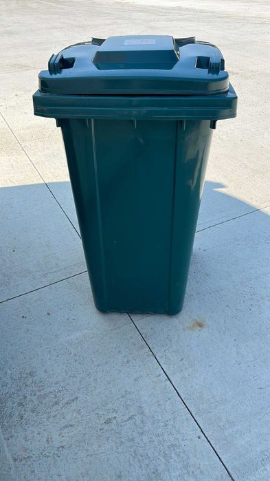 Tomberon deseuri 240 litri