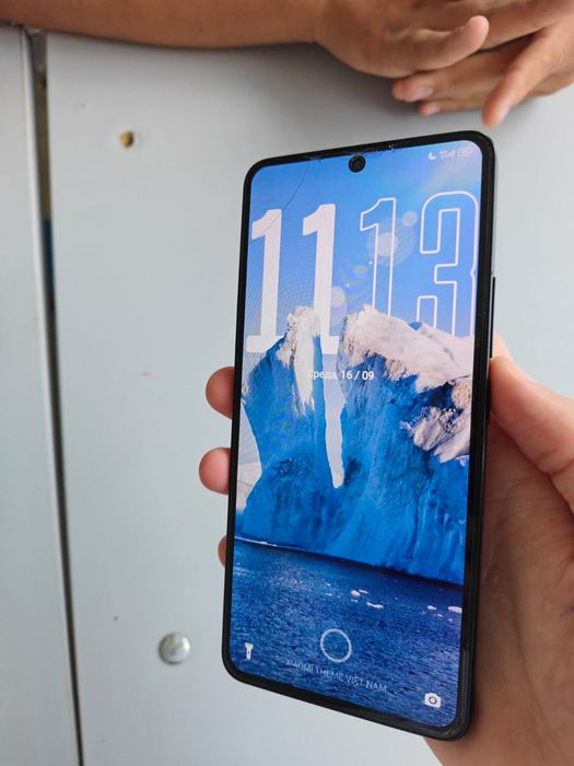 Poco f6 обмен либо продажа