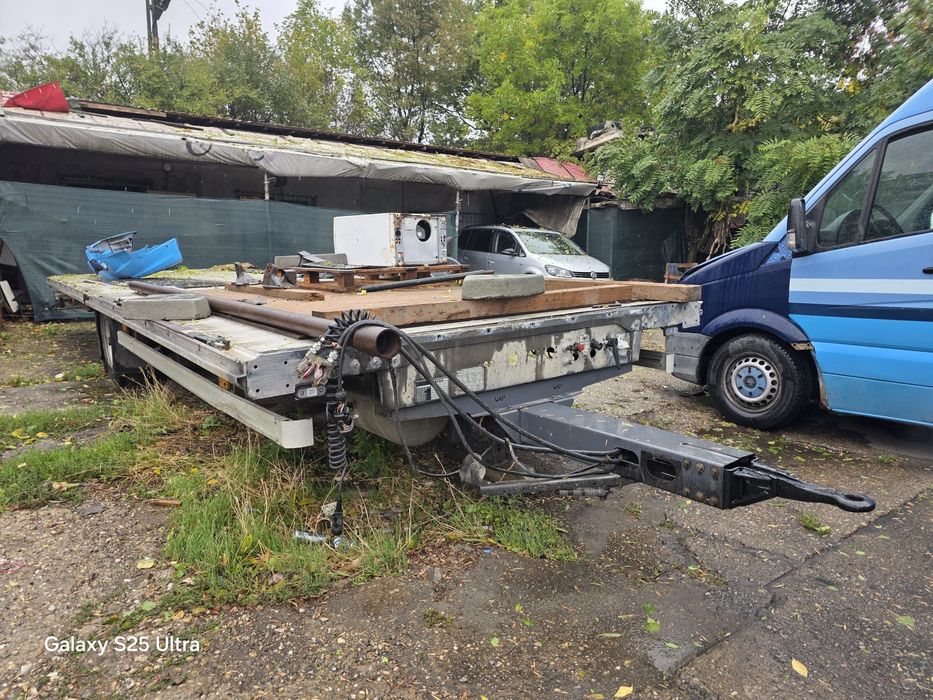 Vând remorca wecom 2013