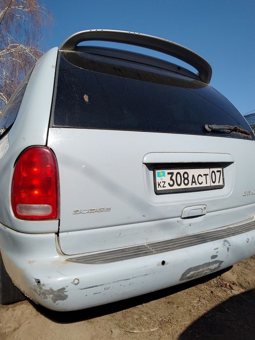 Додж caravan 1999г.в.