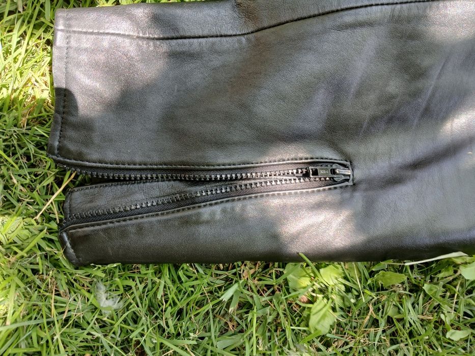 Pantaloni piele moto