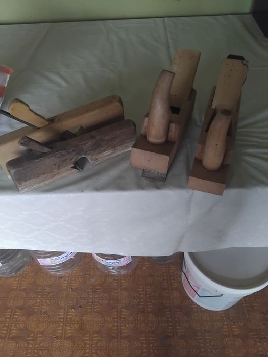 Продавам ренде дървено