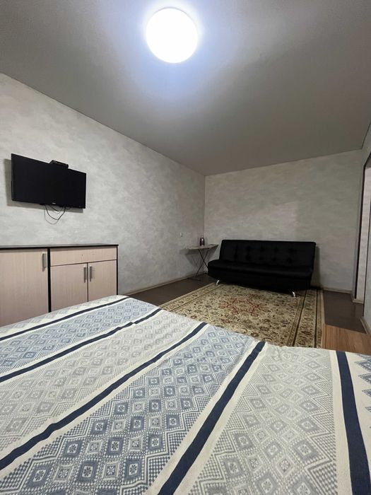 1 к. кв. посуточно Сазда Марат Оспанова 58