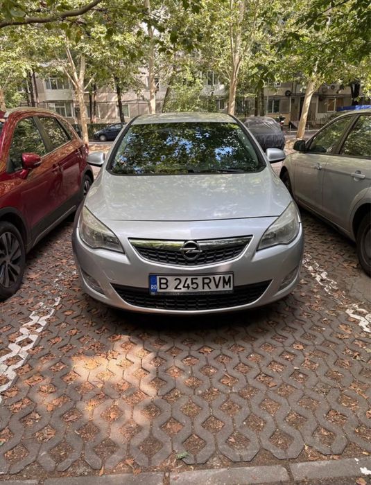 OPEL Astra 2011 — imagine 16