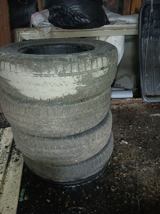 Резина 205"70"15